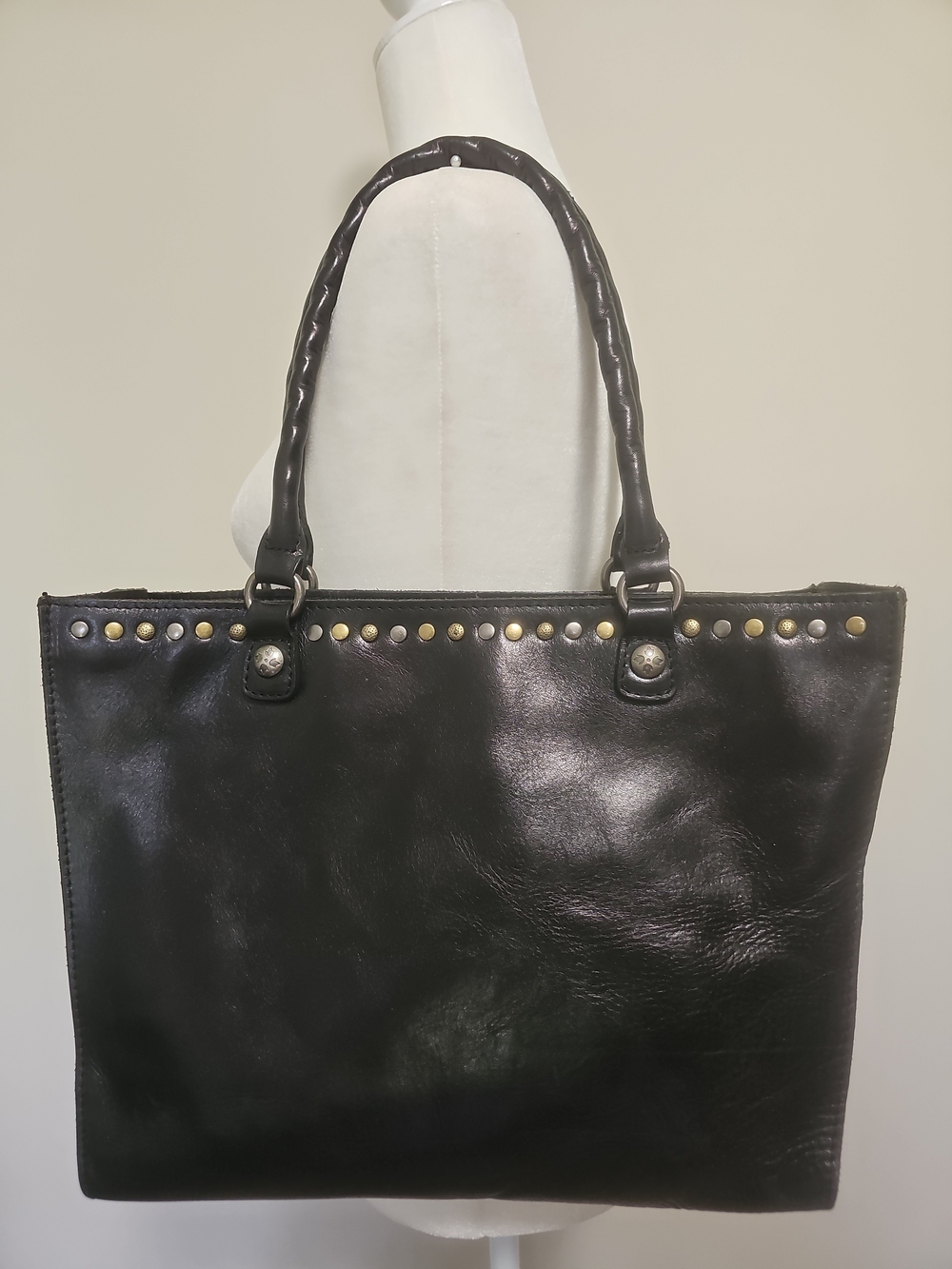 Patricia Nash Black Leather Zancona Studded Tote Bag – Excellent Condition